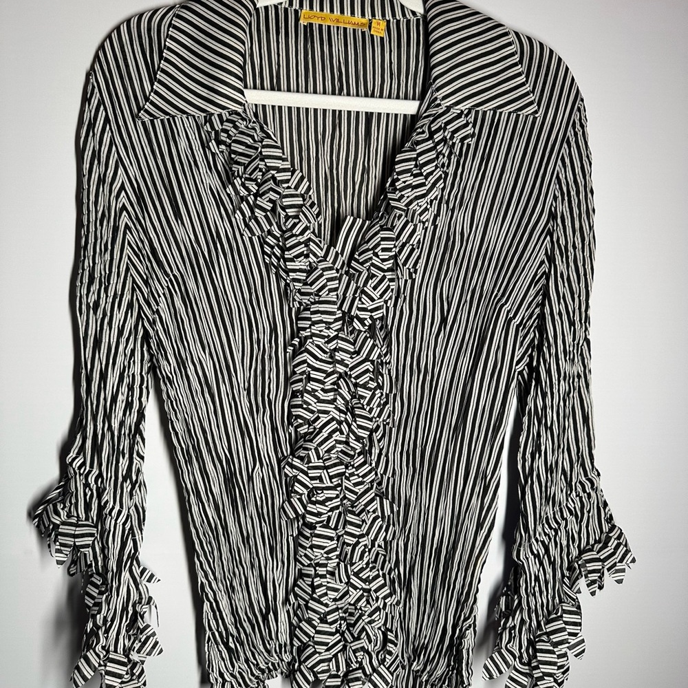 Black and White Striped Women's Top